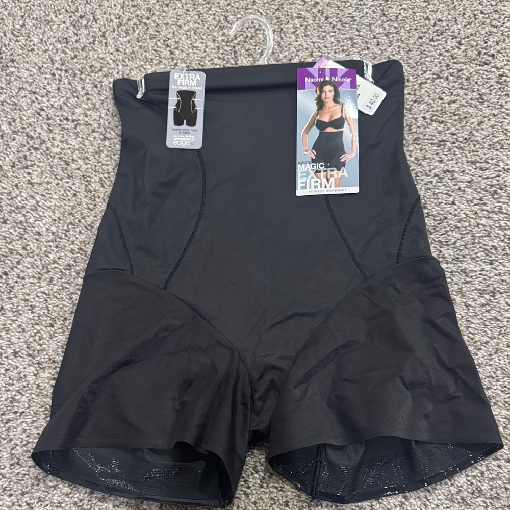 Naomi & Nicole Extra Firm High-Waist Black Shaping Shorts